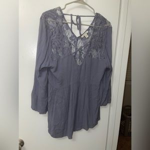 Women’s American Eagle Shirt